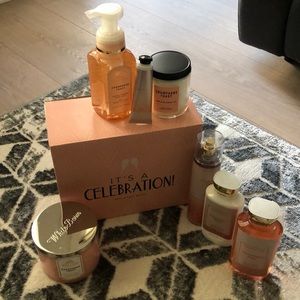 Champagne toast Bath and Body works Gift set